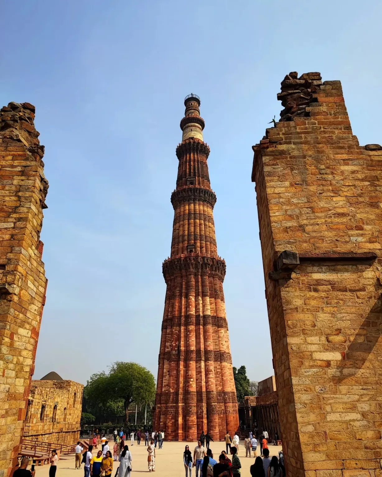 Photo of Qutub Minar By Vinit Yashwant Singh