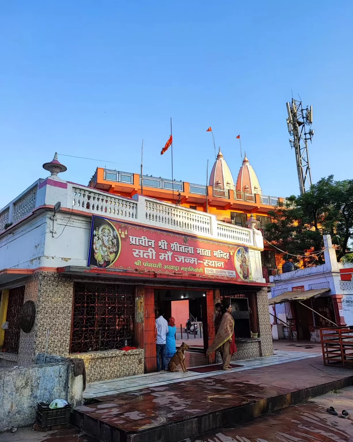 Photo of Daksh prajapati Temple By Vinit Yashwant Singh