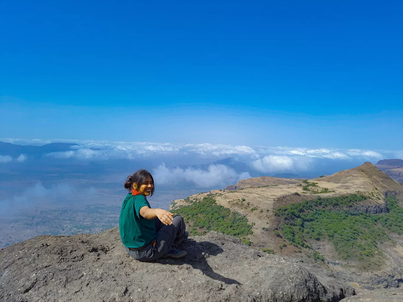 Photo of Kalsubai Peak By Sumsi Sumi