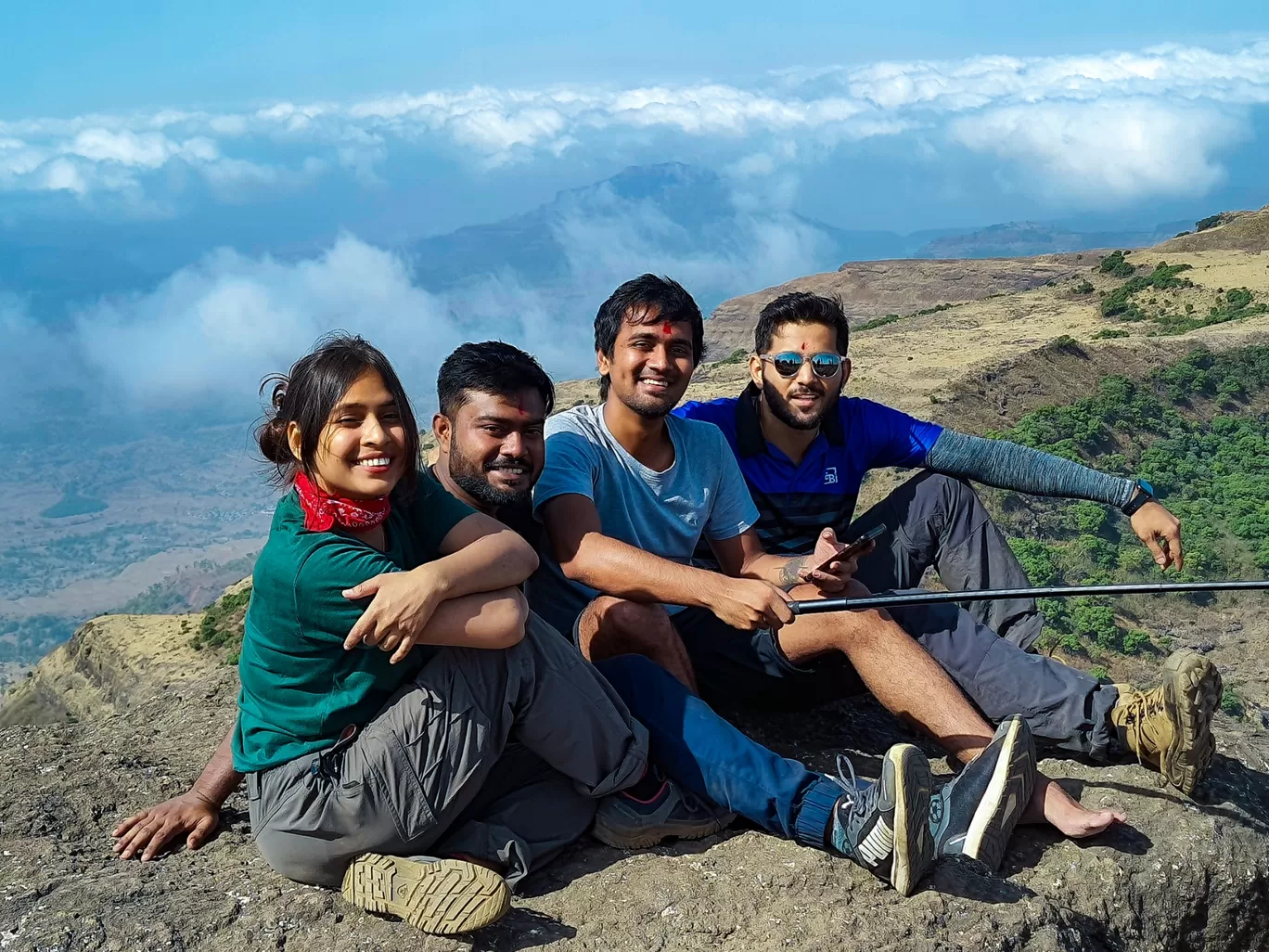 Photo of Kalsubai Peak By Sumsi Sumi