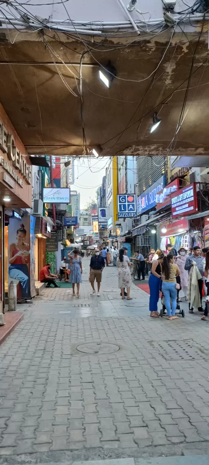 Photo of Khan Market By Daud Akhter