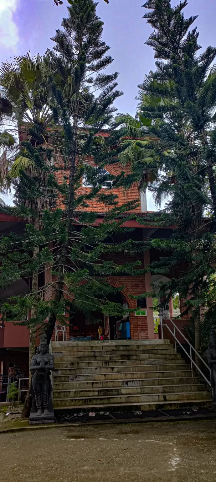 Photo of Sivananda yoga ashram Neyyar Dam By Daud Akhter