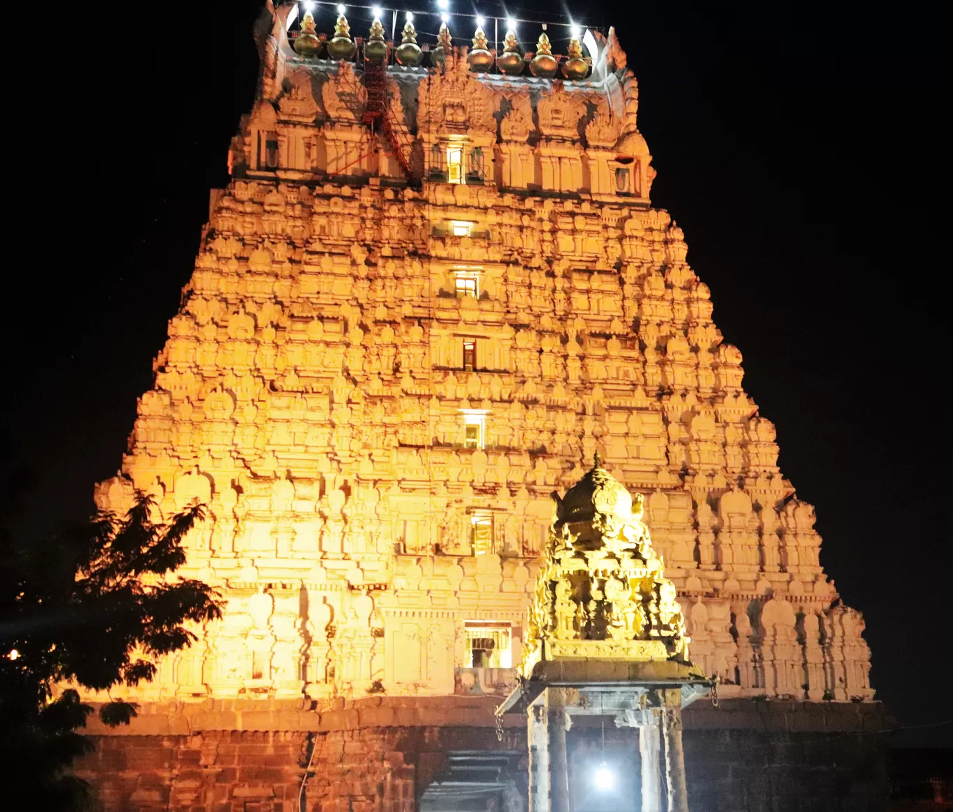 Photo of Kanchipuram By Hiking Boots