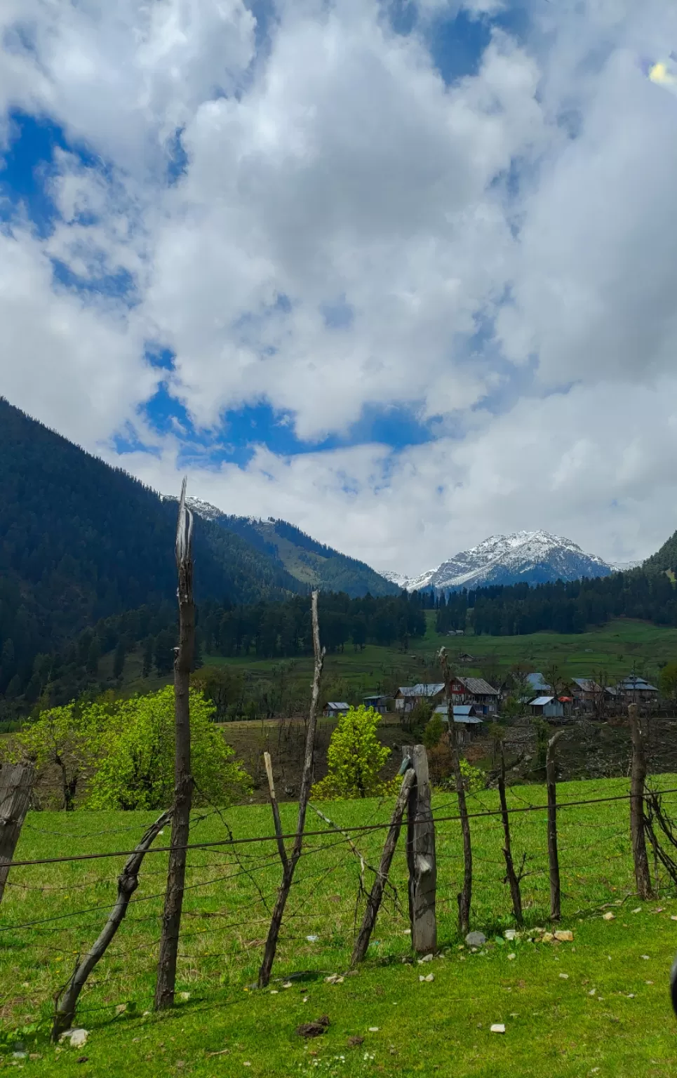 Photo of Aru Valley By Nargis Farheena 