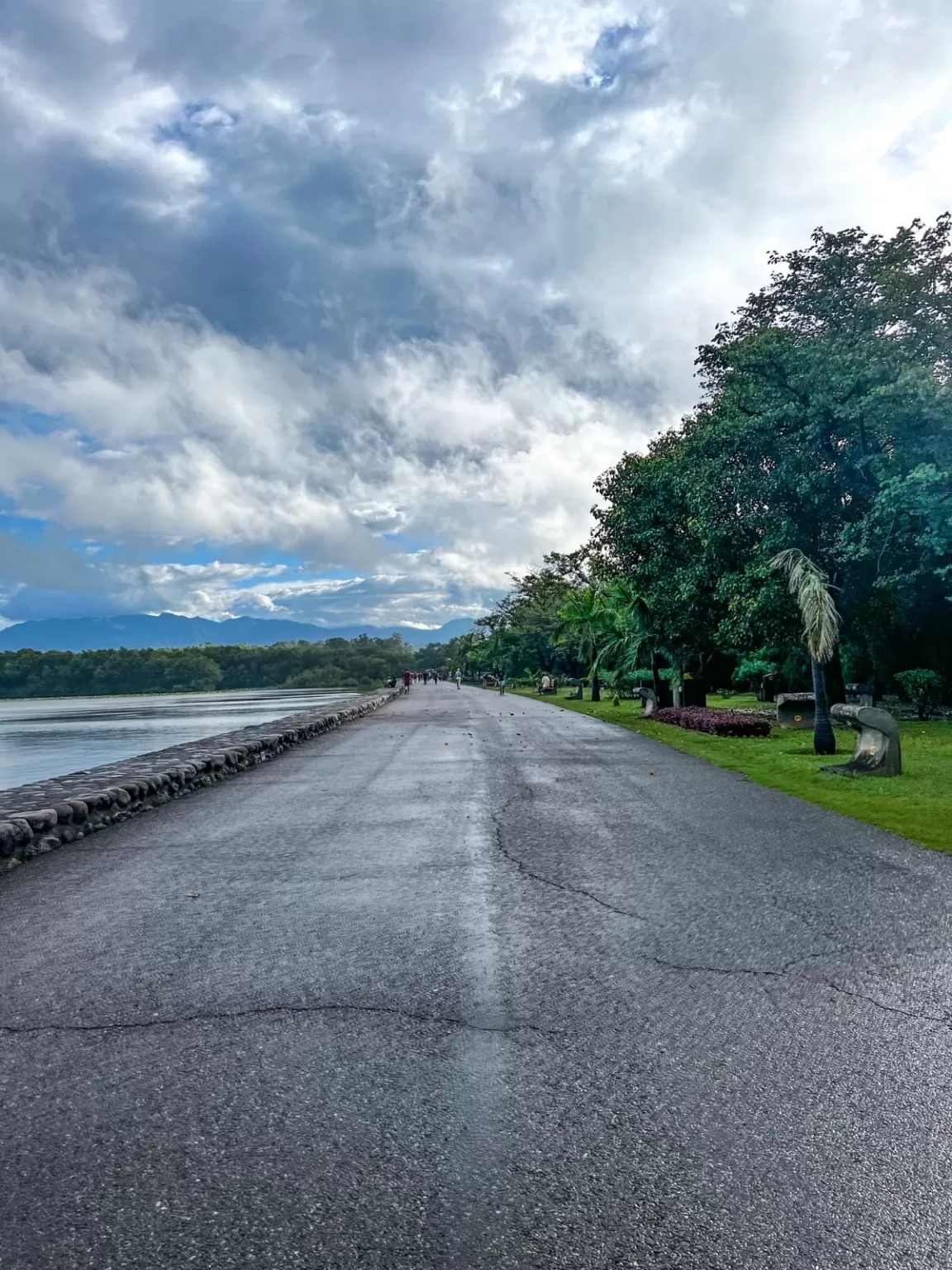 Photo of Sukhna Lake Chandigarh By Nargis Farheena 