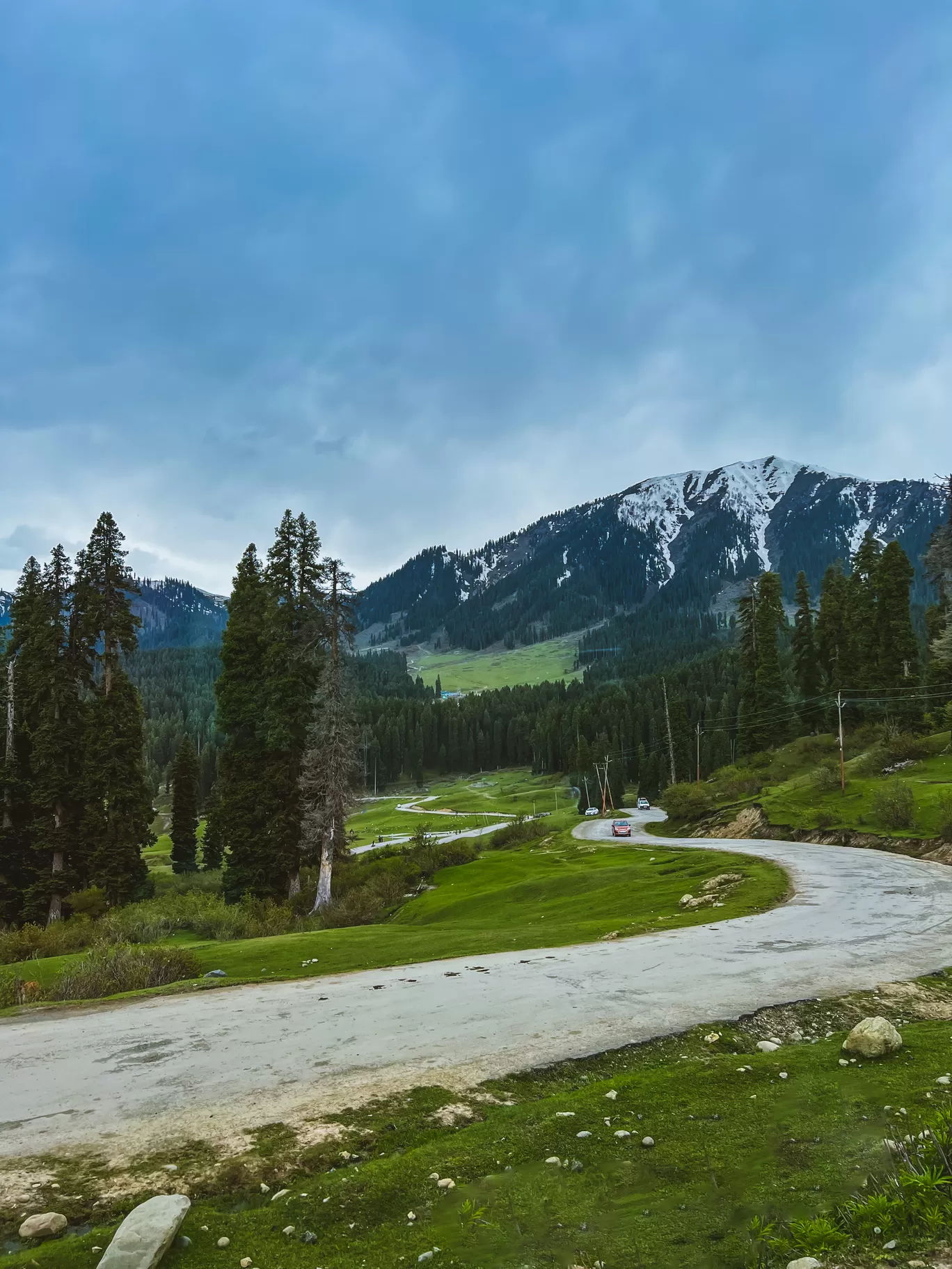 Photo of Doodhpathri Budgam By Nargis Farheena 