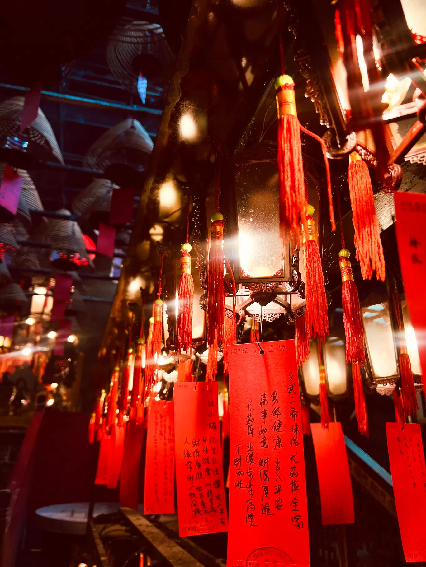 Photo of Man Mo Temple By Nargis Farheena 