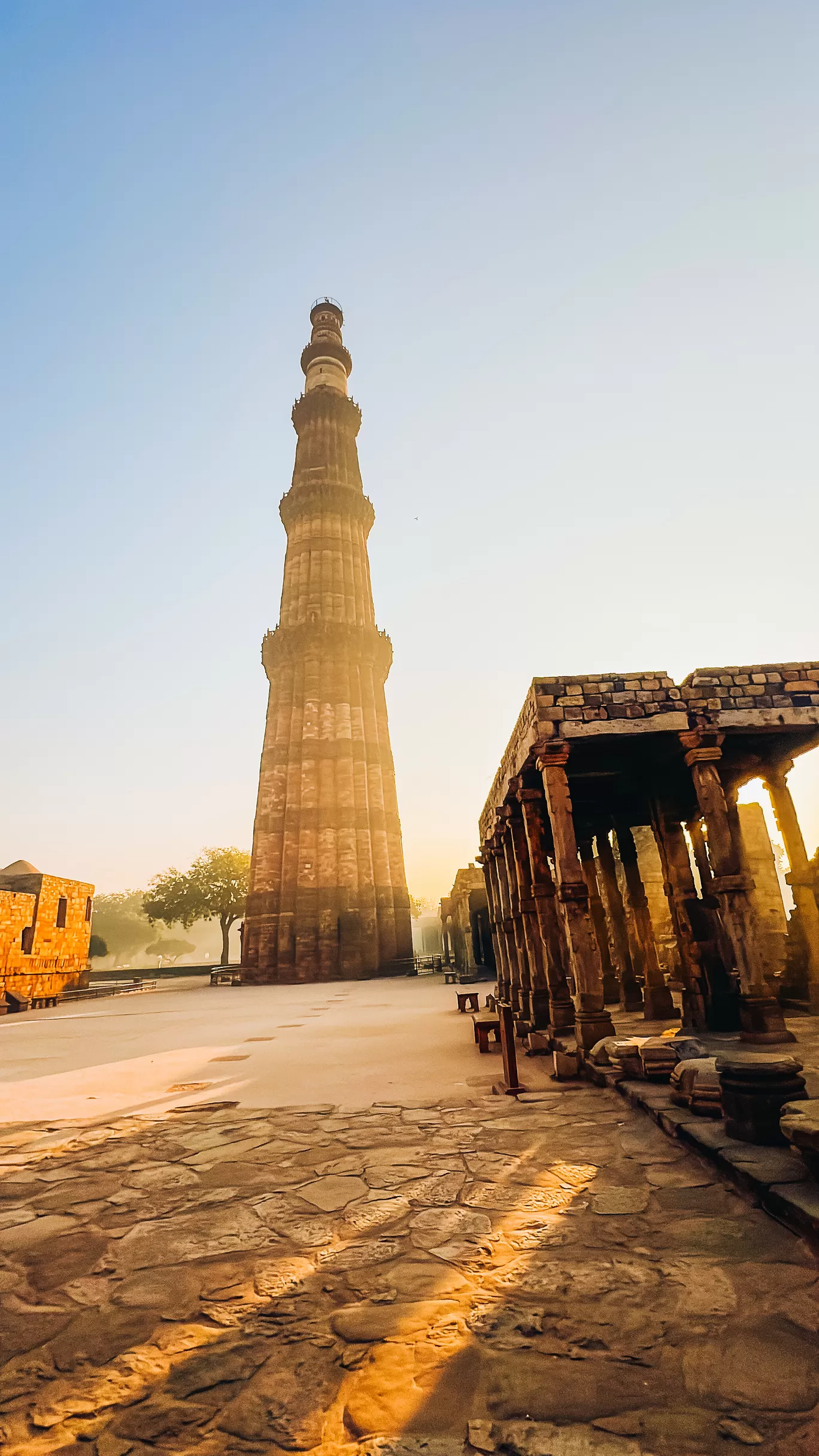 Photo of Qutub Minar By Nargis Farheena 