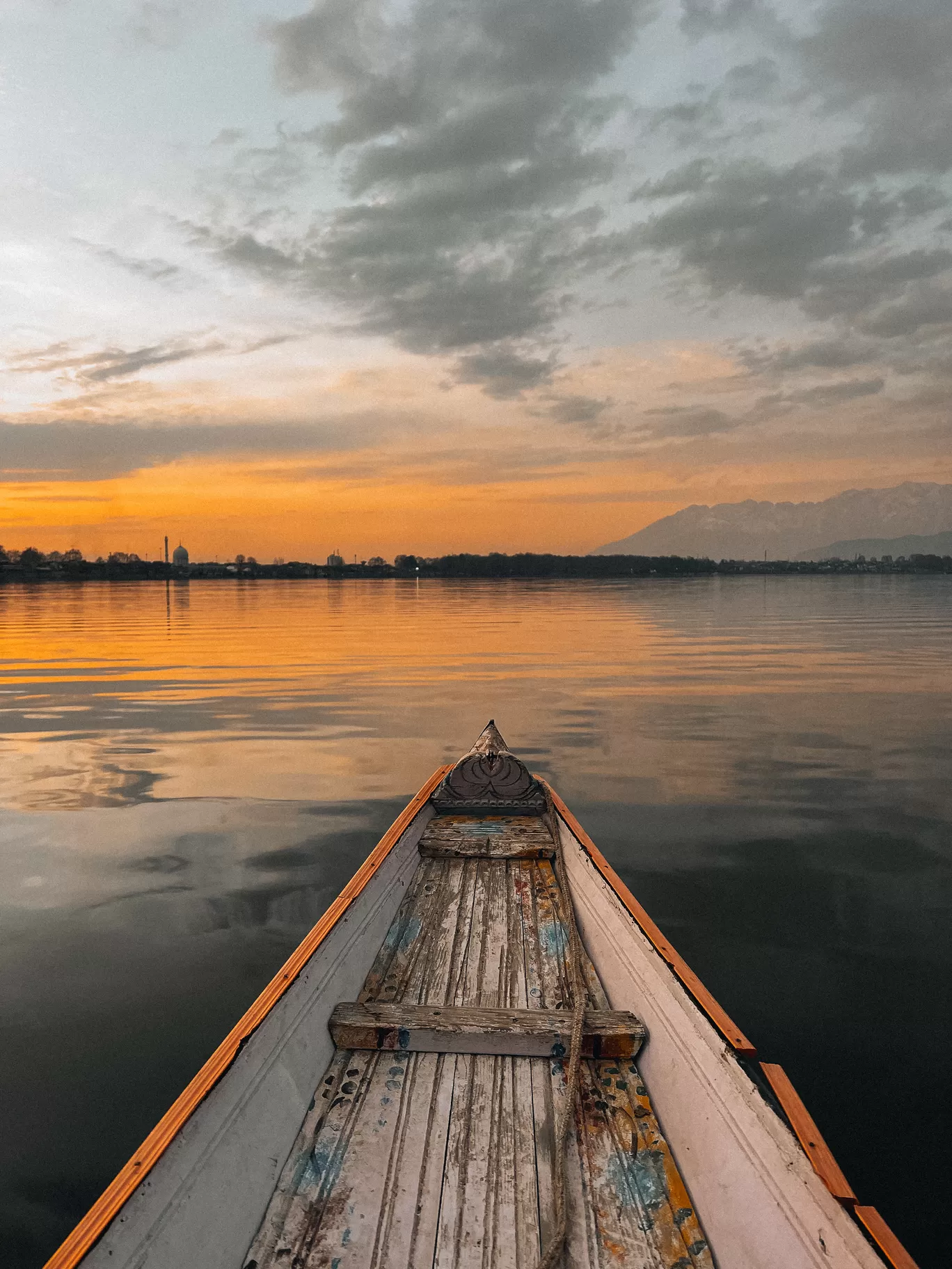 Photo of Dargah Hazratbal Shrine By Nargis Farheena 