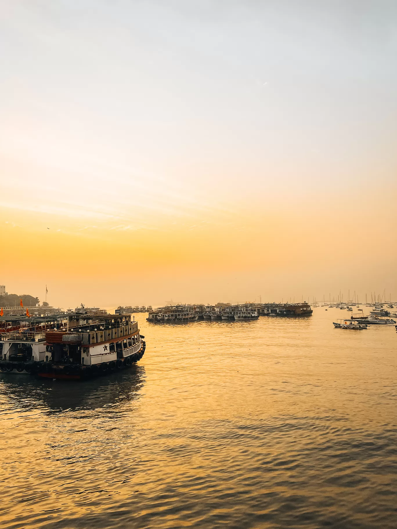 Photo of Gateway Of India Mumbai By Nargis Farheena 