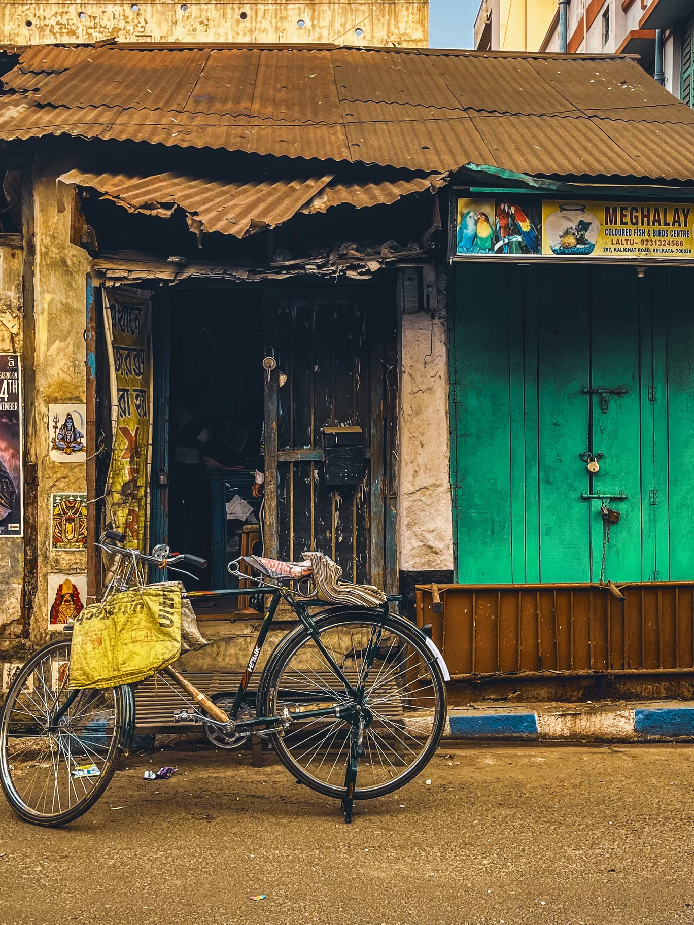 Photo of Kolkata By Saikat Das