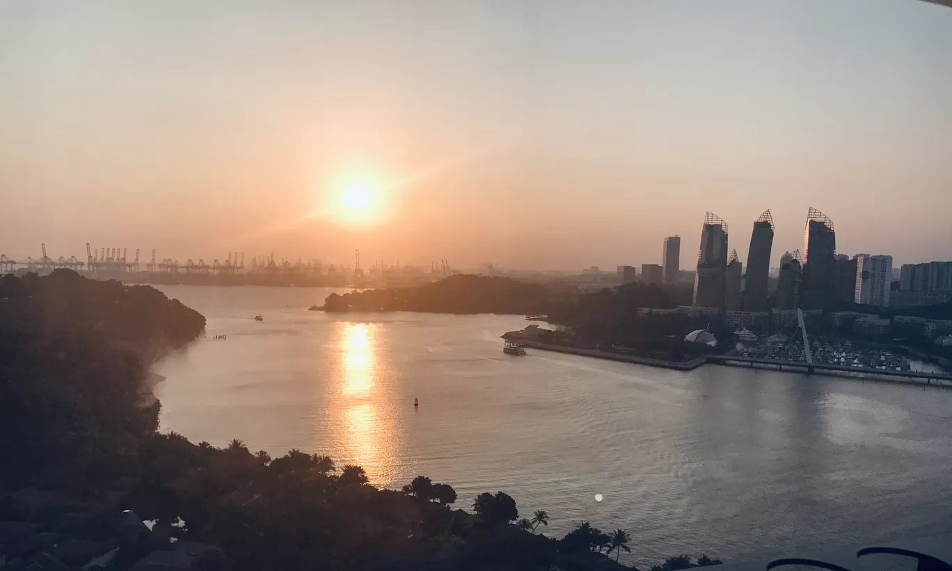 Photo of Singapore By Anitha Srinivasan