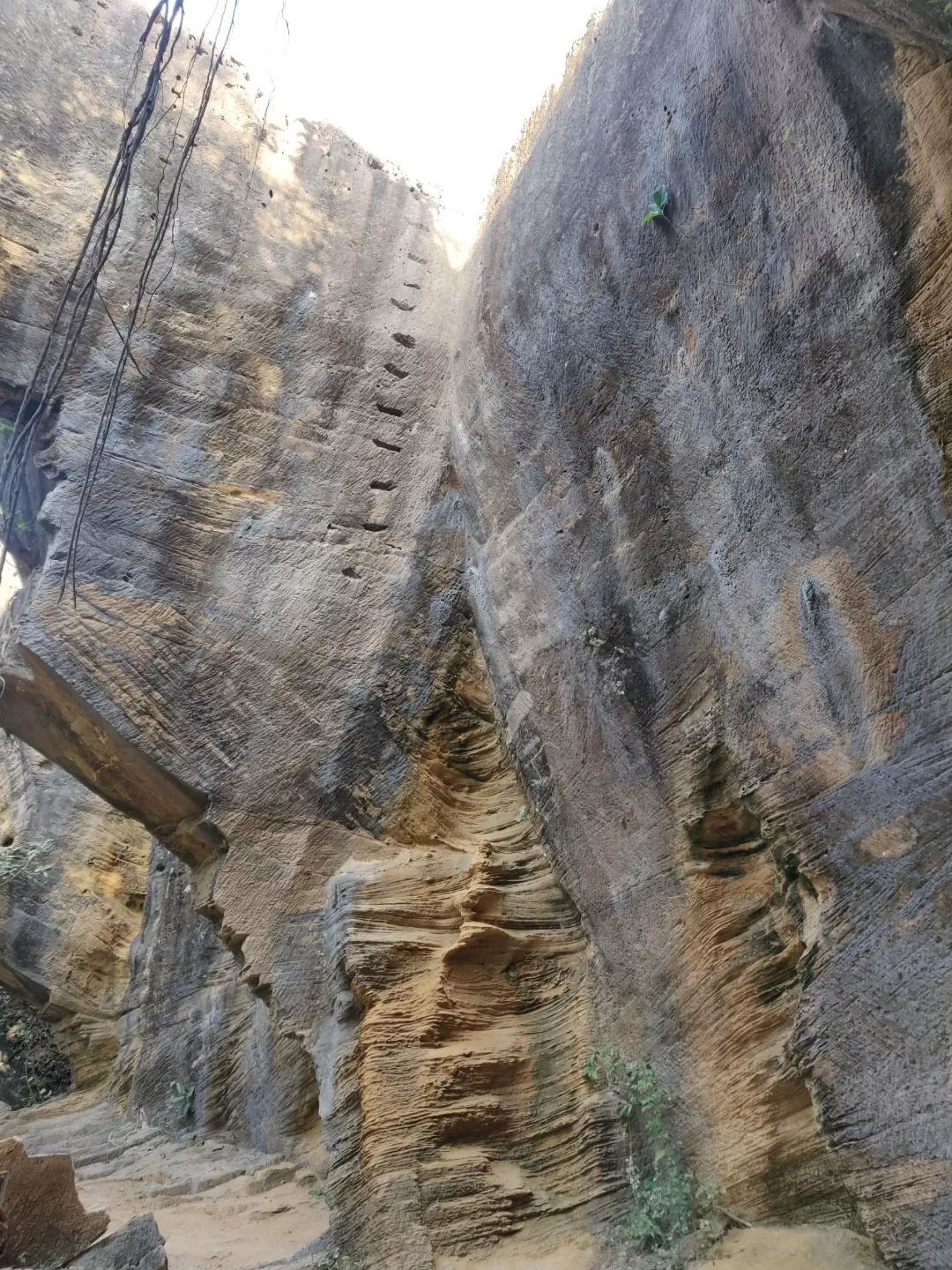 Photo of Naida Caves By Nikhil Bhati