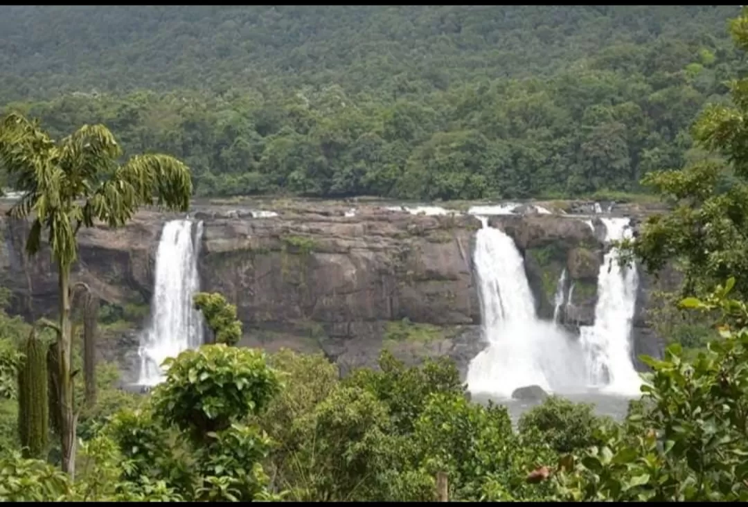 Photo of Athirappilly Water Falls By Suhan v Balegar