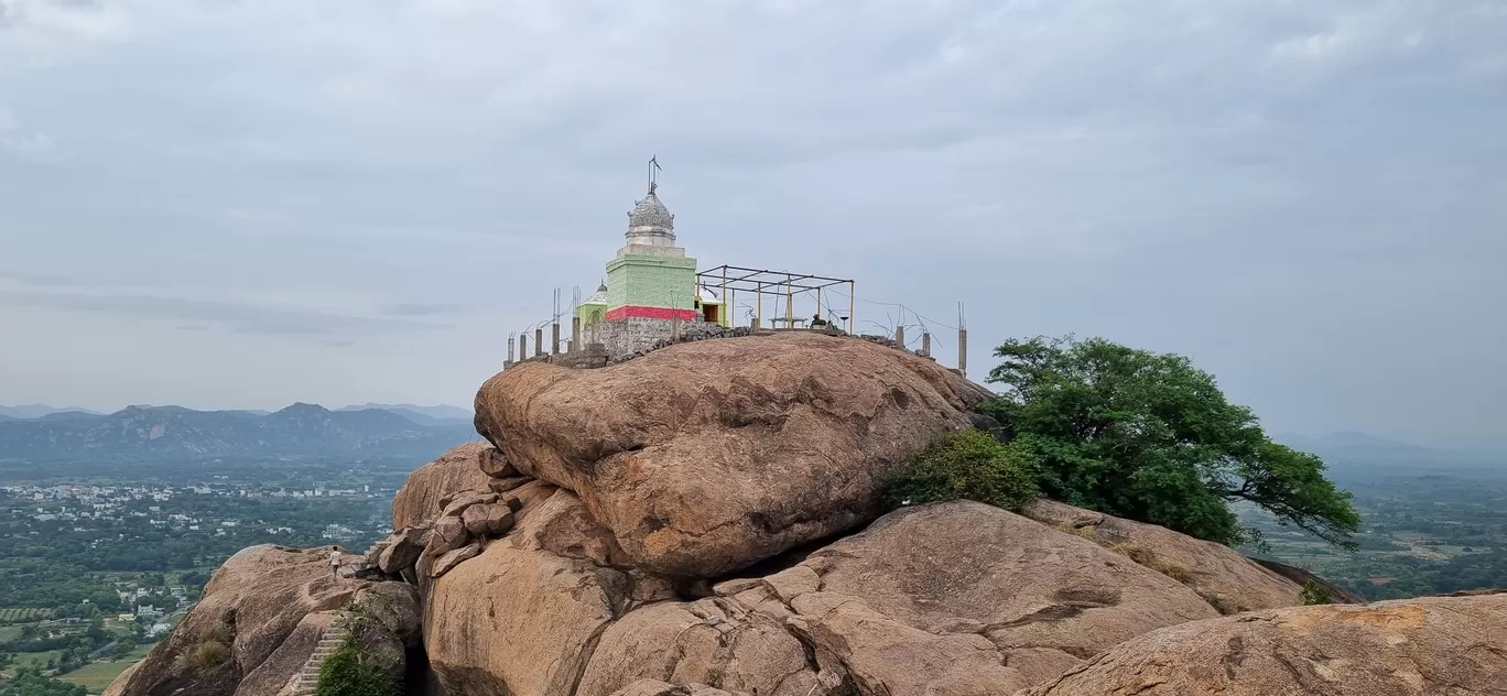 Photo of Puligundu Rock Mountain By Trekking CrabAries