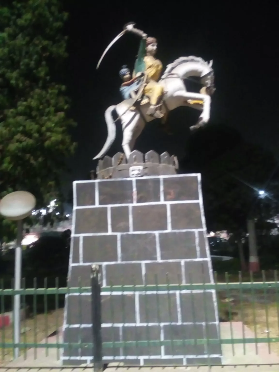 Photo of Jhansi railway station By ग्रामीण यात्री