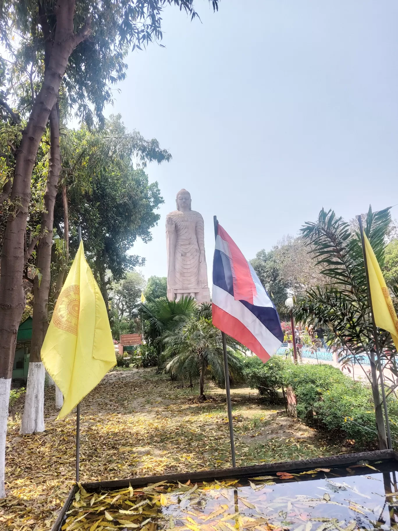 Photo of Sarnath Buddhist Temple By Harjit Singh 