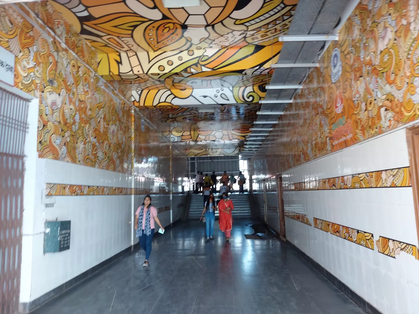 Photo of Varanasi Junction railway station By Harjit Singh 