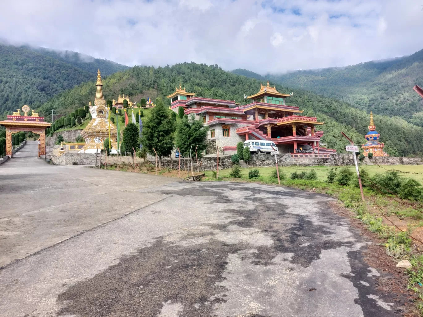 Photo of Thuksang Dargeyling Monastery By Harjit Singh 