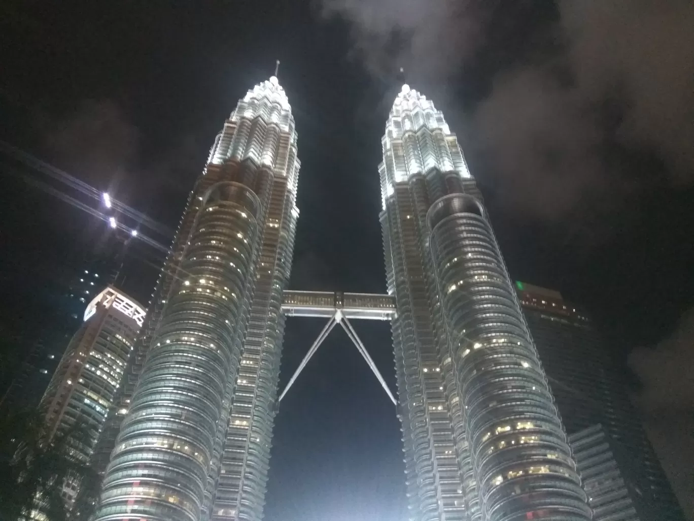 Photo of Petronas Twin Towers By Harjit Singh 