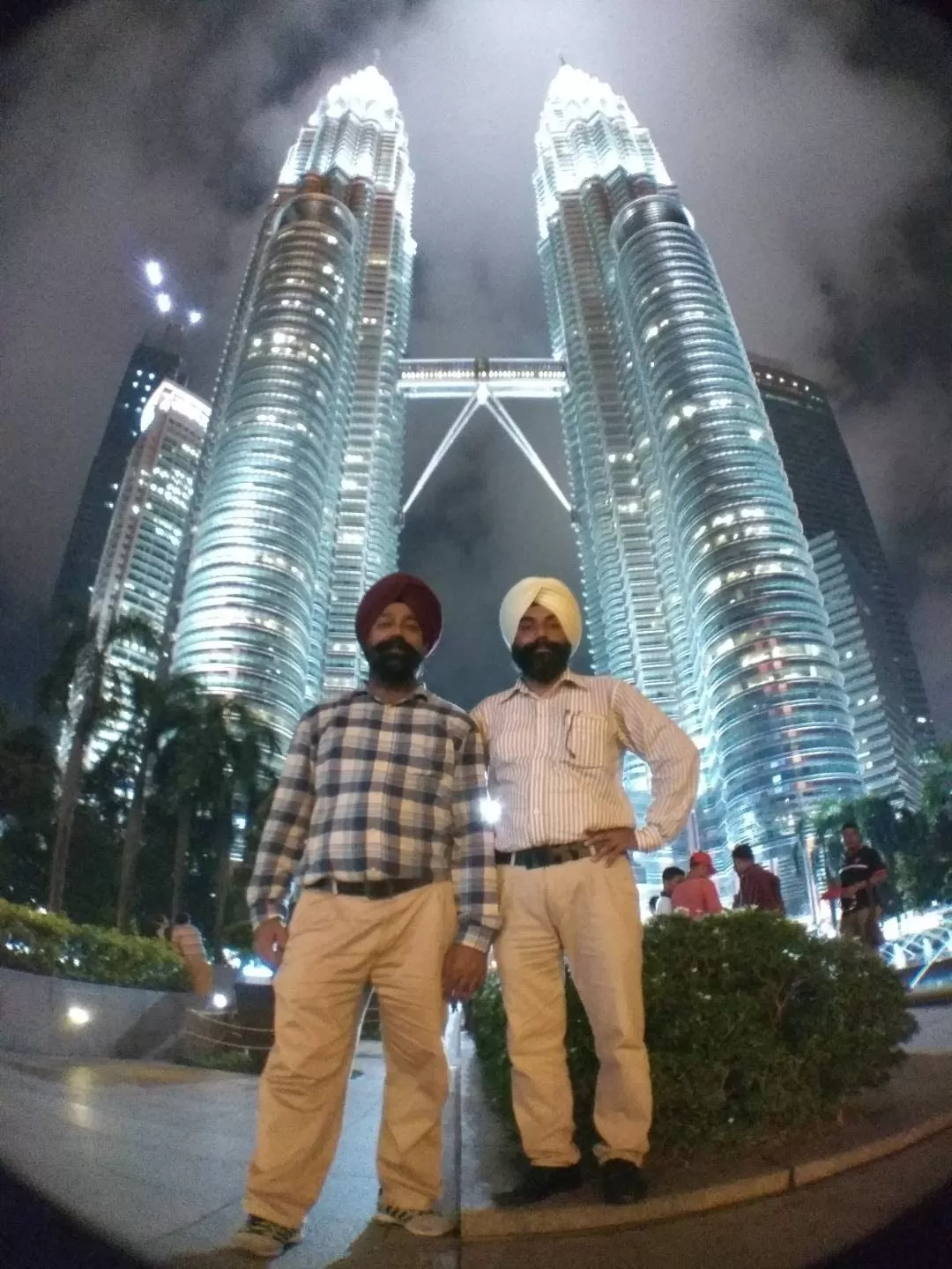 Photo of Petronas Twin Towers By Harjit Singh 