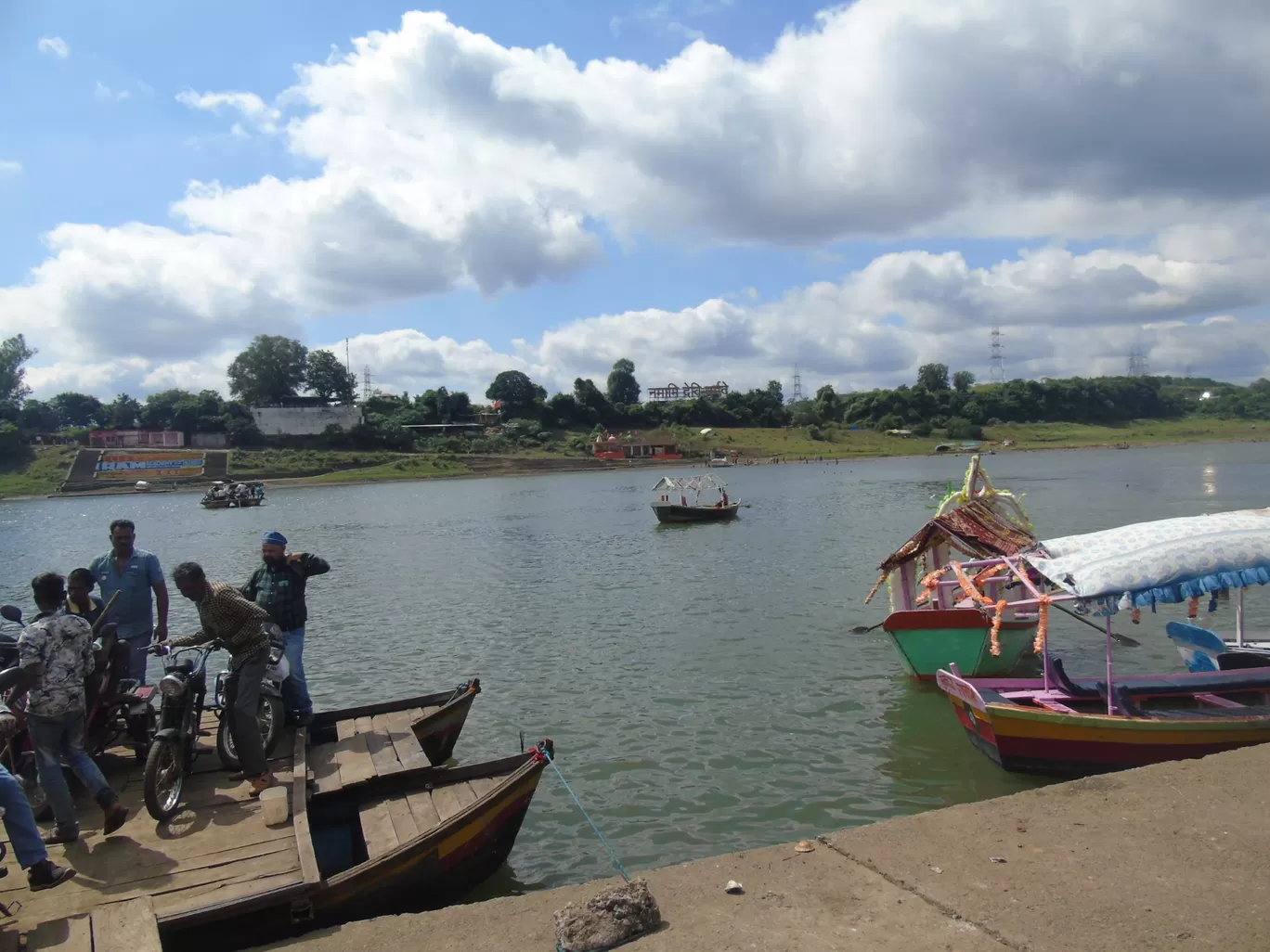 Photo of Narmada River By Harjit Singh 