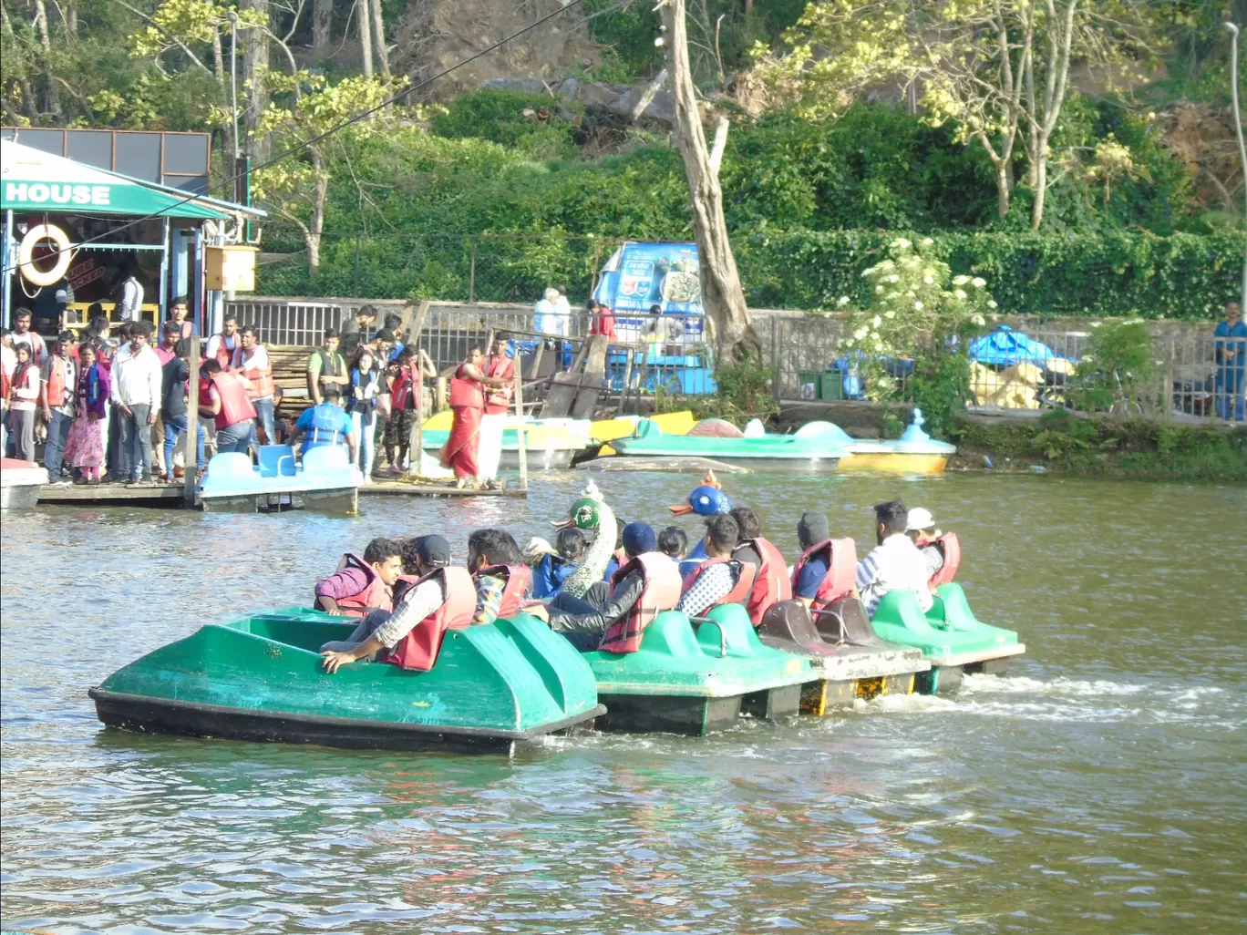 Photo of Kodaikanal Lake By Harjit Singh 
