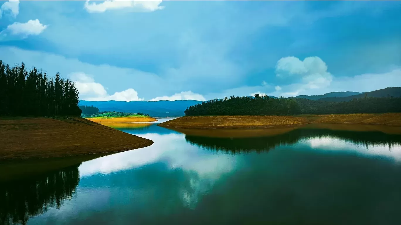 Photo of Emerald Lake By PANKTI