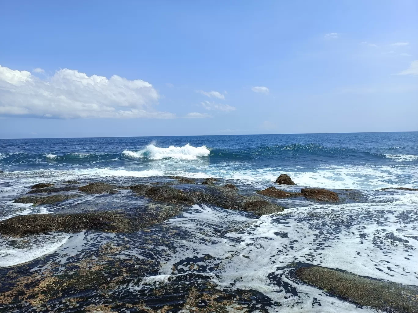 Photo of Tanah Lot Temple By Harinder Kaur