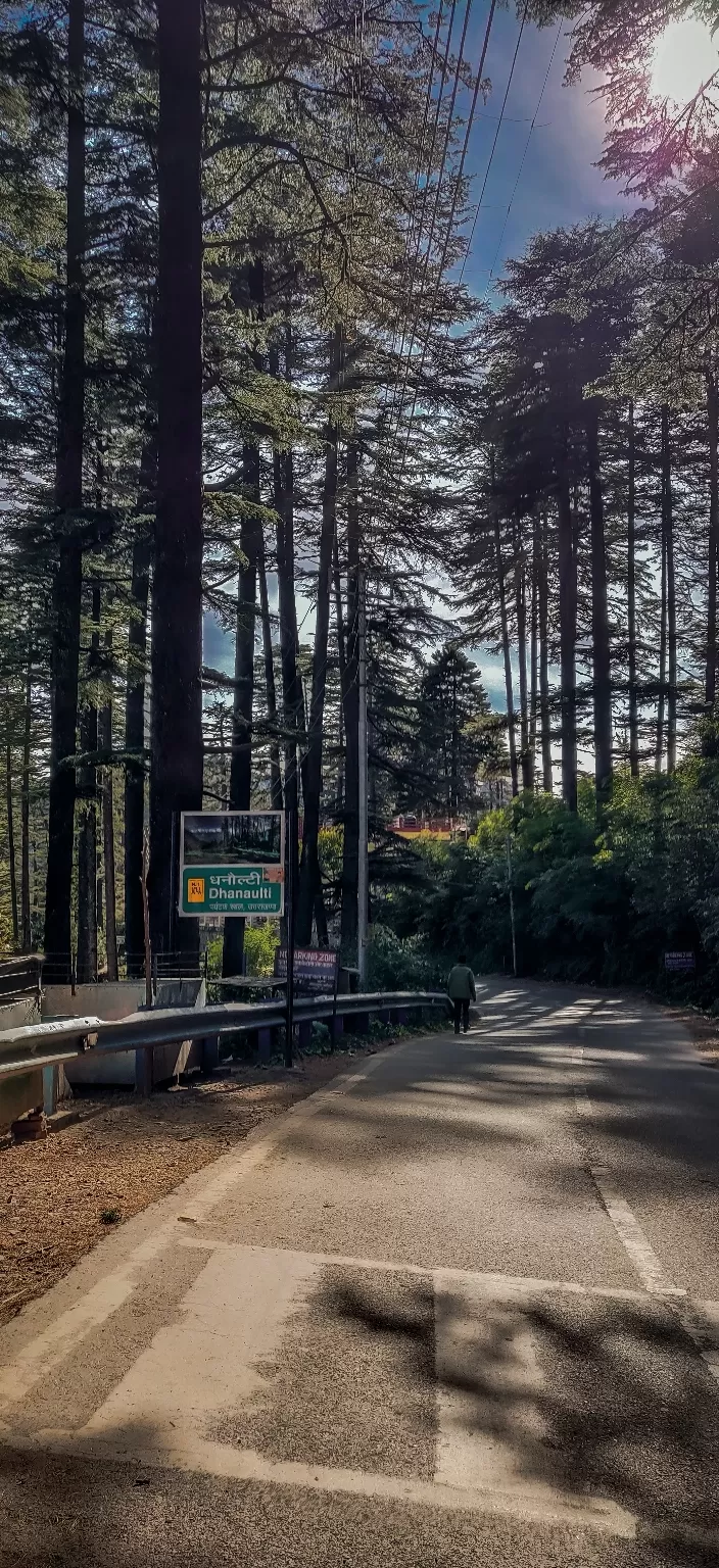 Photo of Dhanaulti By Azhakappan Rahul