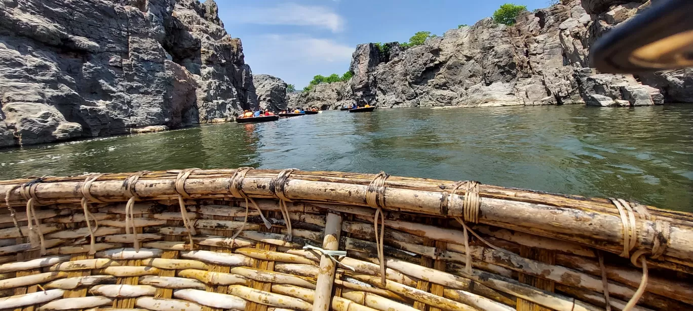 Photo of Hogenakkal Water Falls By Eshita Das