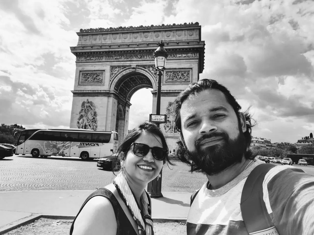 Photo of Arc de Triomphe By Priyamvada Mishra