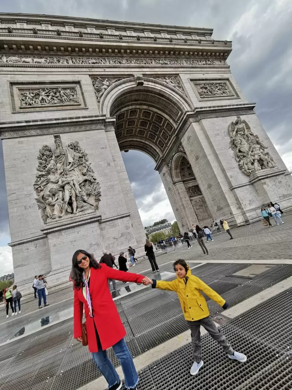 Photo of Arc de Triomphe By Priyamvada Mishra