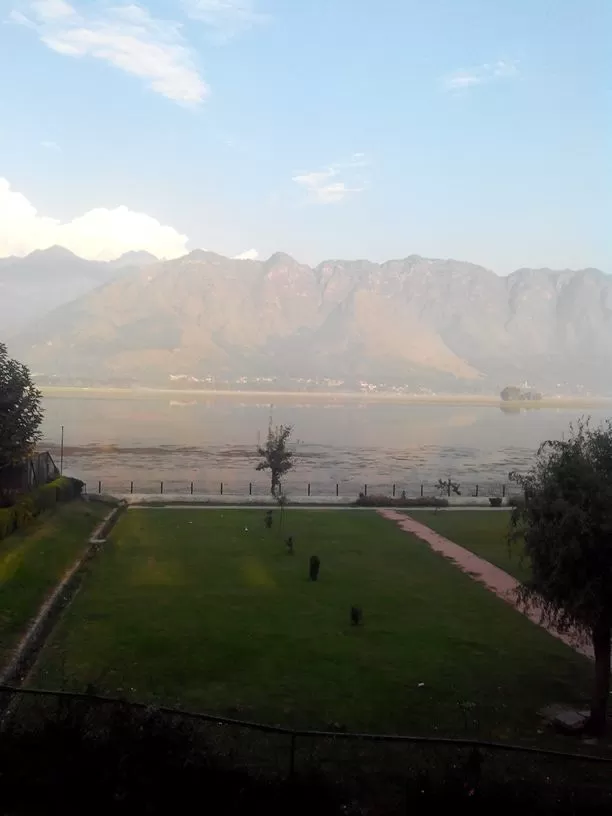 Photo of Dal Lake By Rahul Goyal