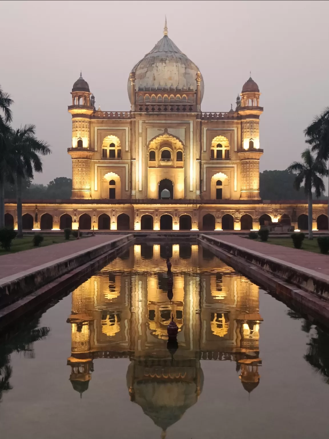 Photo of Safdarjung Tomb By Tejas Modi