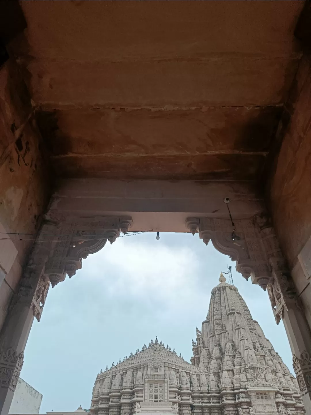 Photo of Shri Ajitnath Bhagwan Shwetamber Jain Derasar By Tejas Modi