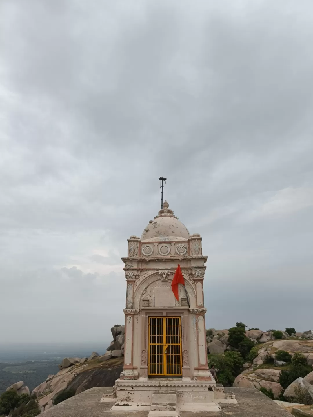 Photo of Shri Ajitnath Bhagwan Shwetamber Jain Derasar By Tejas Modi