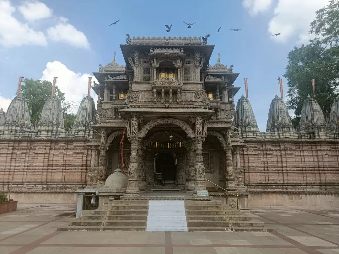 Photo of Hutheesing Jain Temple By Tejas Modi