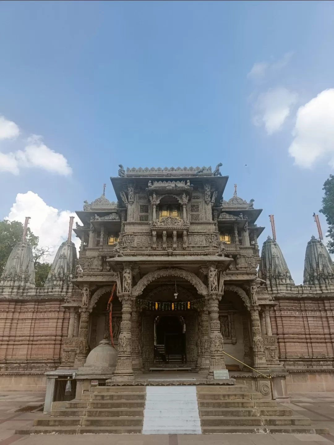 Photo of Hutheesing Jain Temple By Tejas Modi