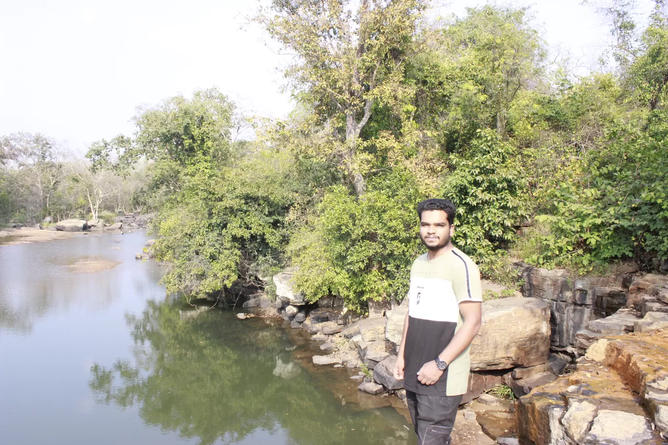Photo of Narhara Waterfall By Saurabh Maurya