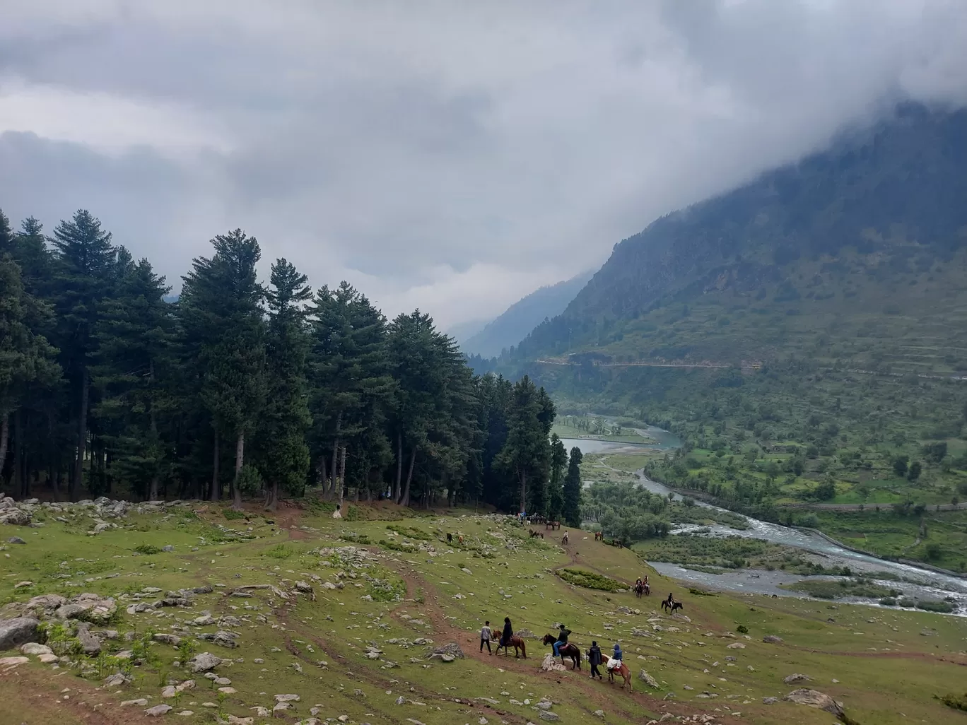 Photo of Pahalgam By Rupi