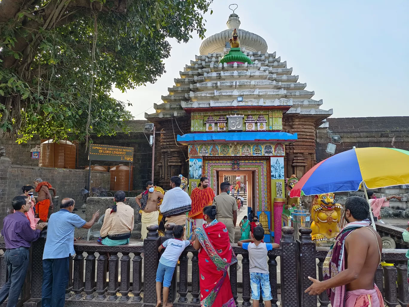 Photo of Lingaraj Temple By kUNWAR Singh