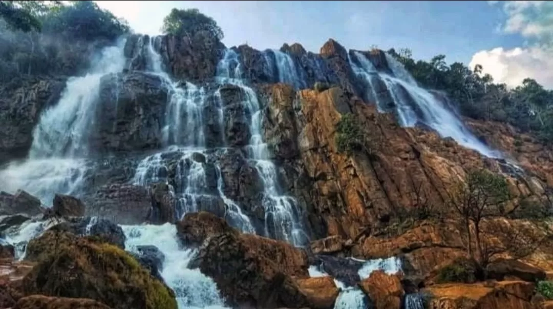 Photo of Handawada Waterfalls By Rudra Pratap Sahu