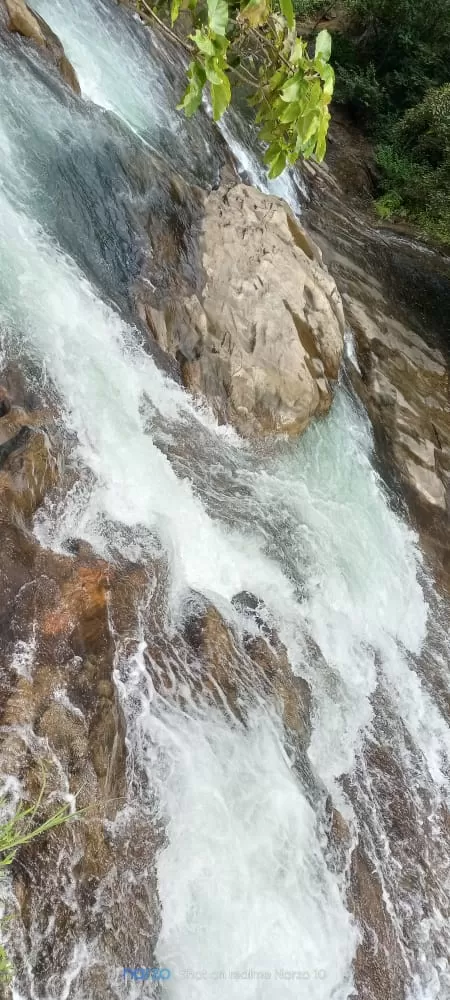 Photo of Marmala Waterfalls By aarkumvendatavan