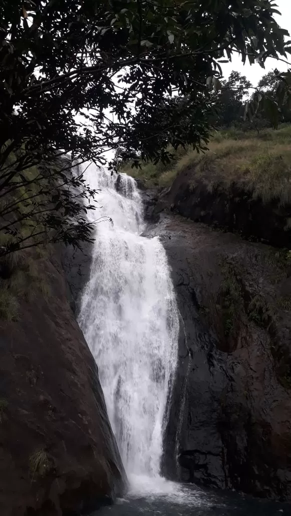 Photo of Kattikkayam Waterfalls By aarkumvendatavan