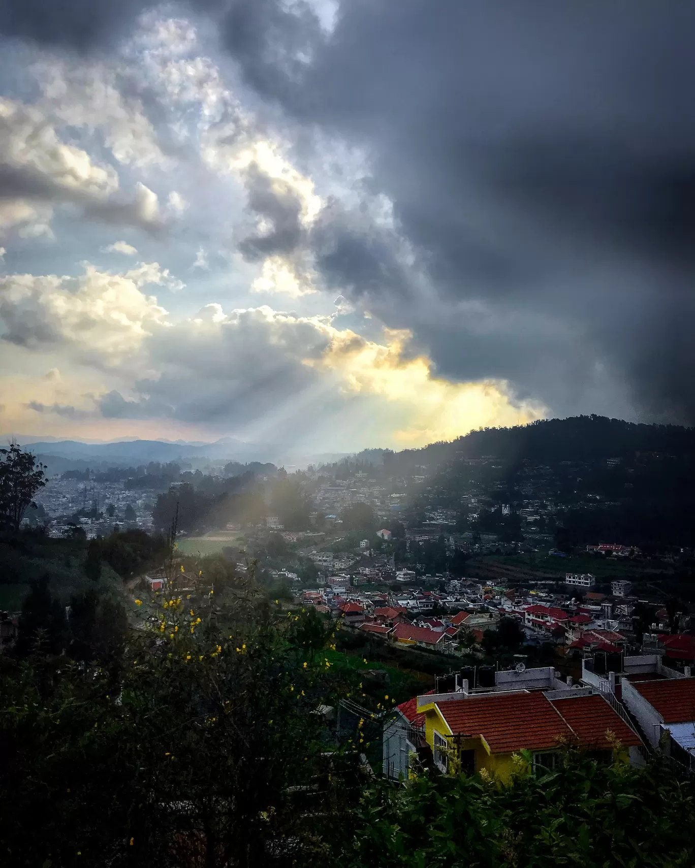 Photo of Ooty By Tanvi Shah (travelstoriesbytan)