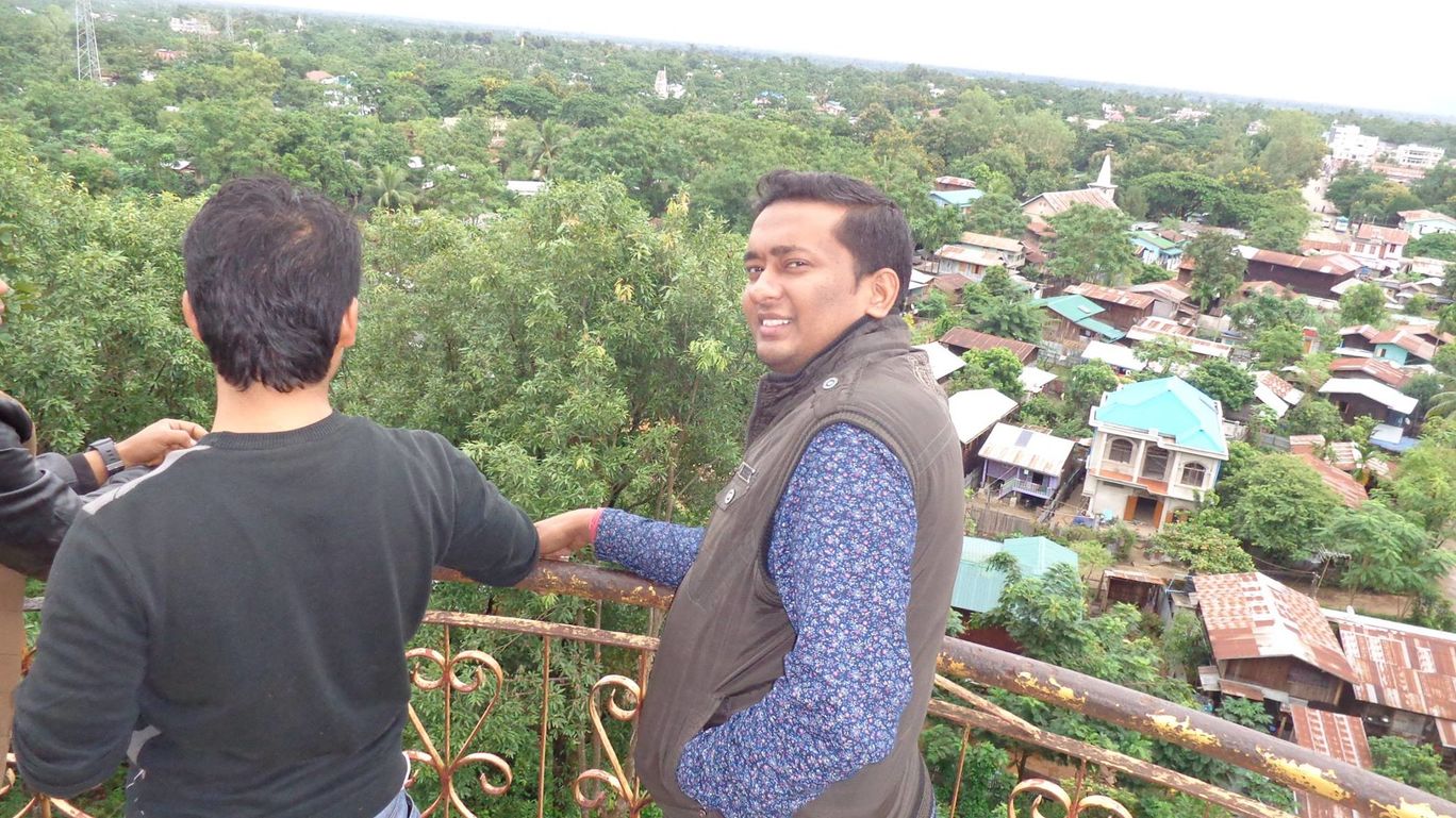 Photo of In the Lands of Golden Pagoda By Arunabha Bandyopadhyay