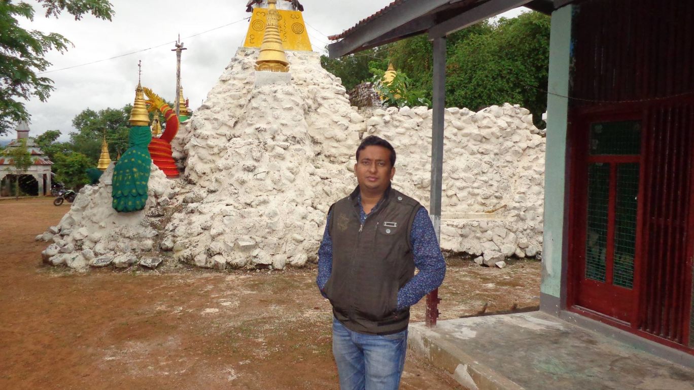 Photo of In the Lands of Golden Pagoda By Arunabha Bandyopadhyay