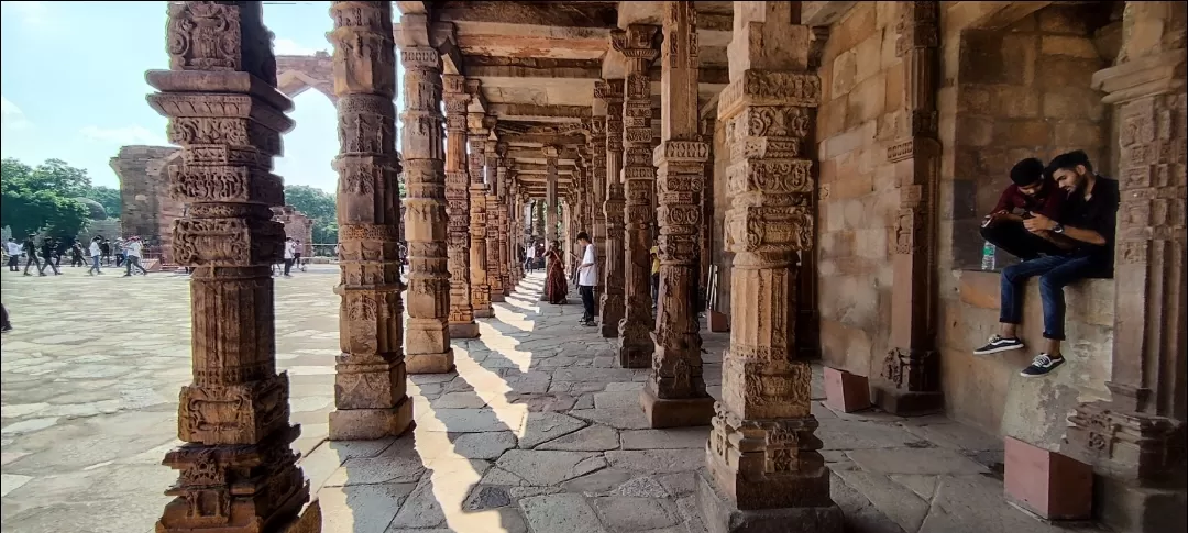 Photo of Qutub Minar By Kshamender Mishra