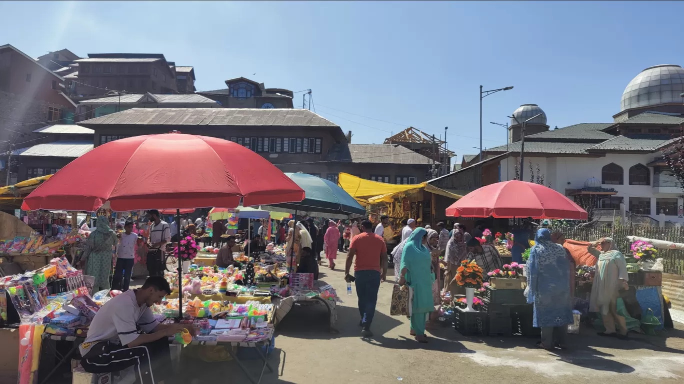 Photo of Charar-i-Sharief By Soumalya Banerjee